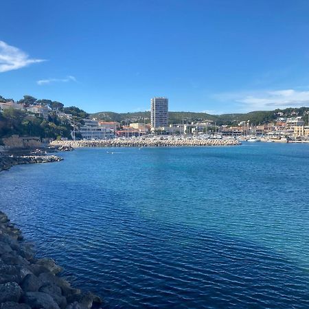 카리르루에 T2 Vue Sur Le Port Jacuzzi Terrasse Et Parking 아파트 외부 사진