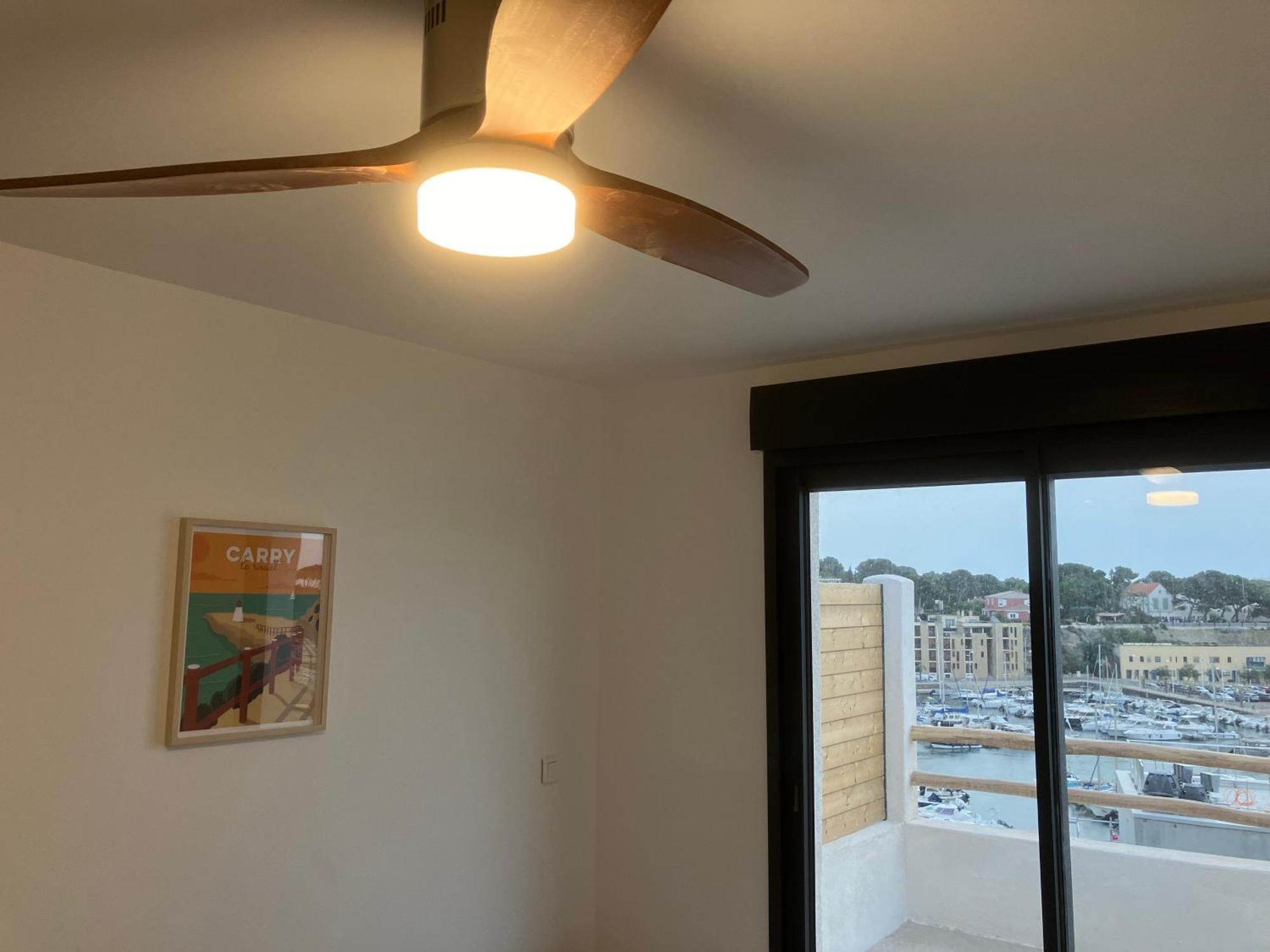 카리르루에 T2 Vue Sur Le Port Jacuzzi Terrasse Et Parking 아파트 외부 사진