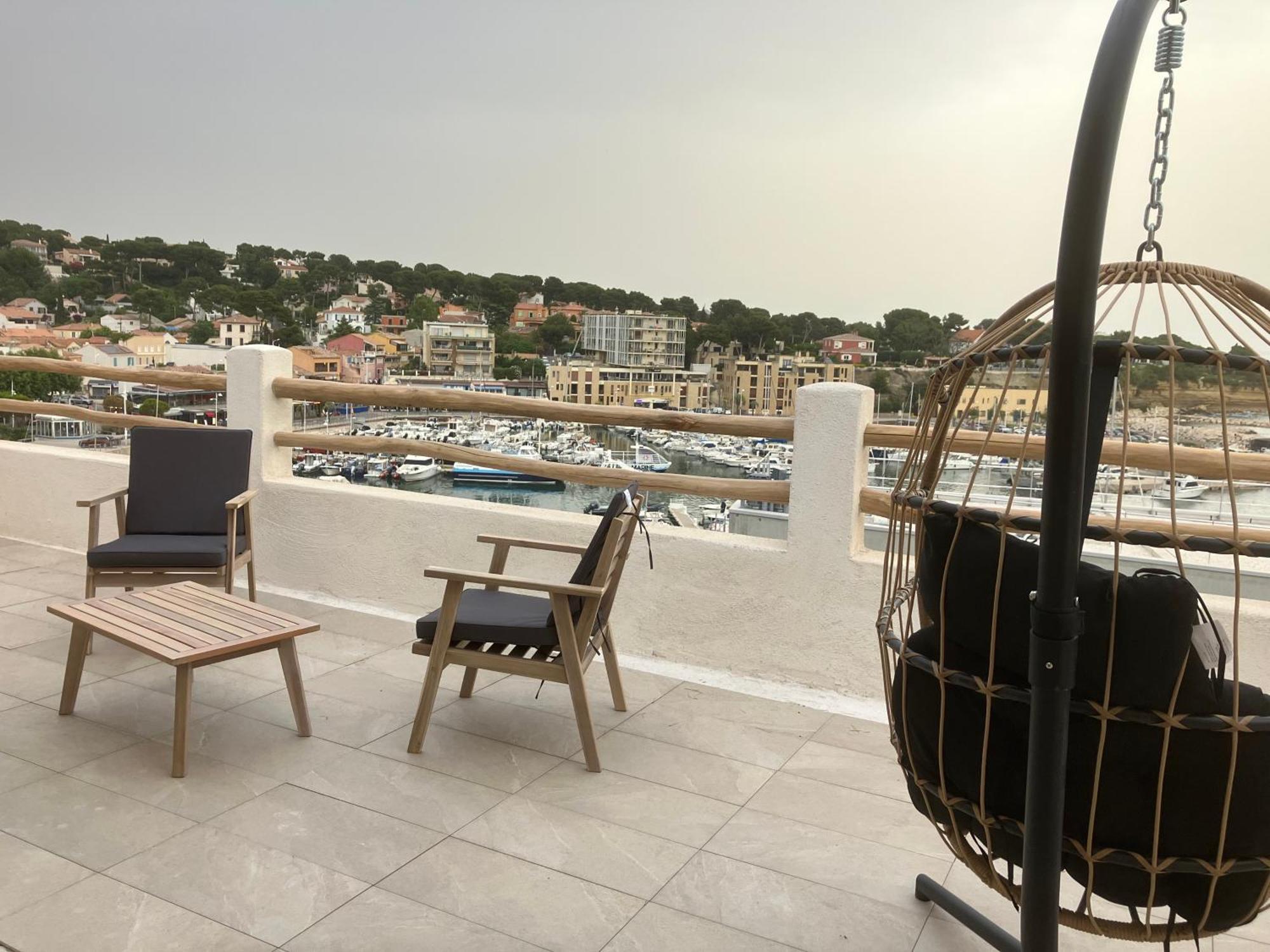 카리르루에 T2 Vue Sur Le Port Jacuzzi Terrasse Et Parking 아파트 외부 사진